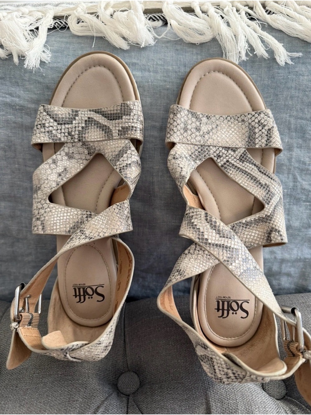 Sofft Mirabelle Women's Snakeskin-Print Strappy Sandals in Beige Size 10